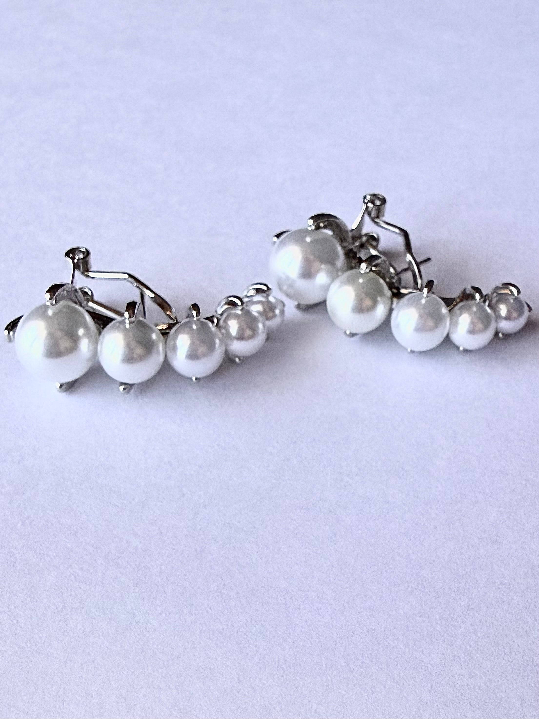 Pearl Cluster Hoop Earrings