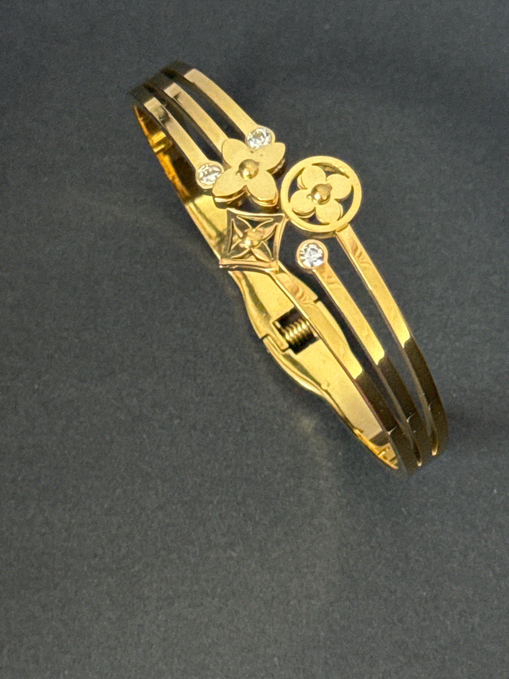 Golden Charm Luxe Bangle