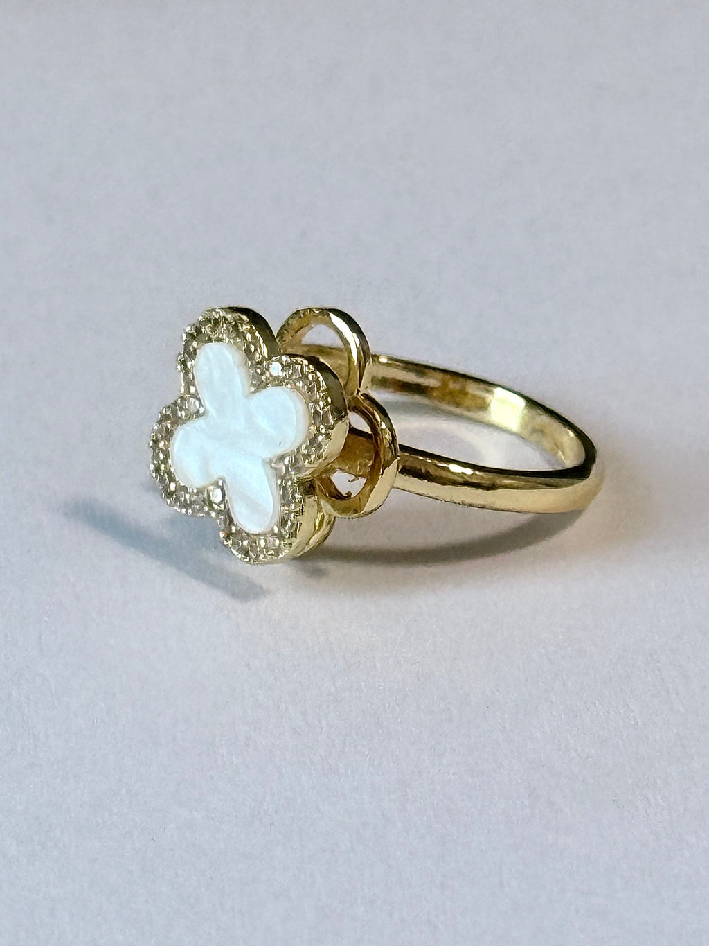 Ivory Clover Ring