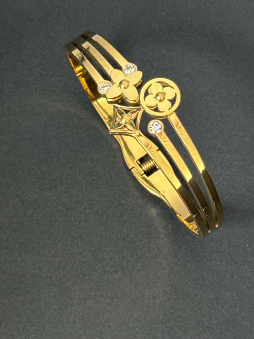 Golden Charm Luxe Bangle
