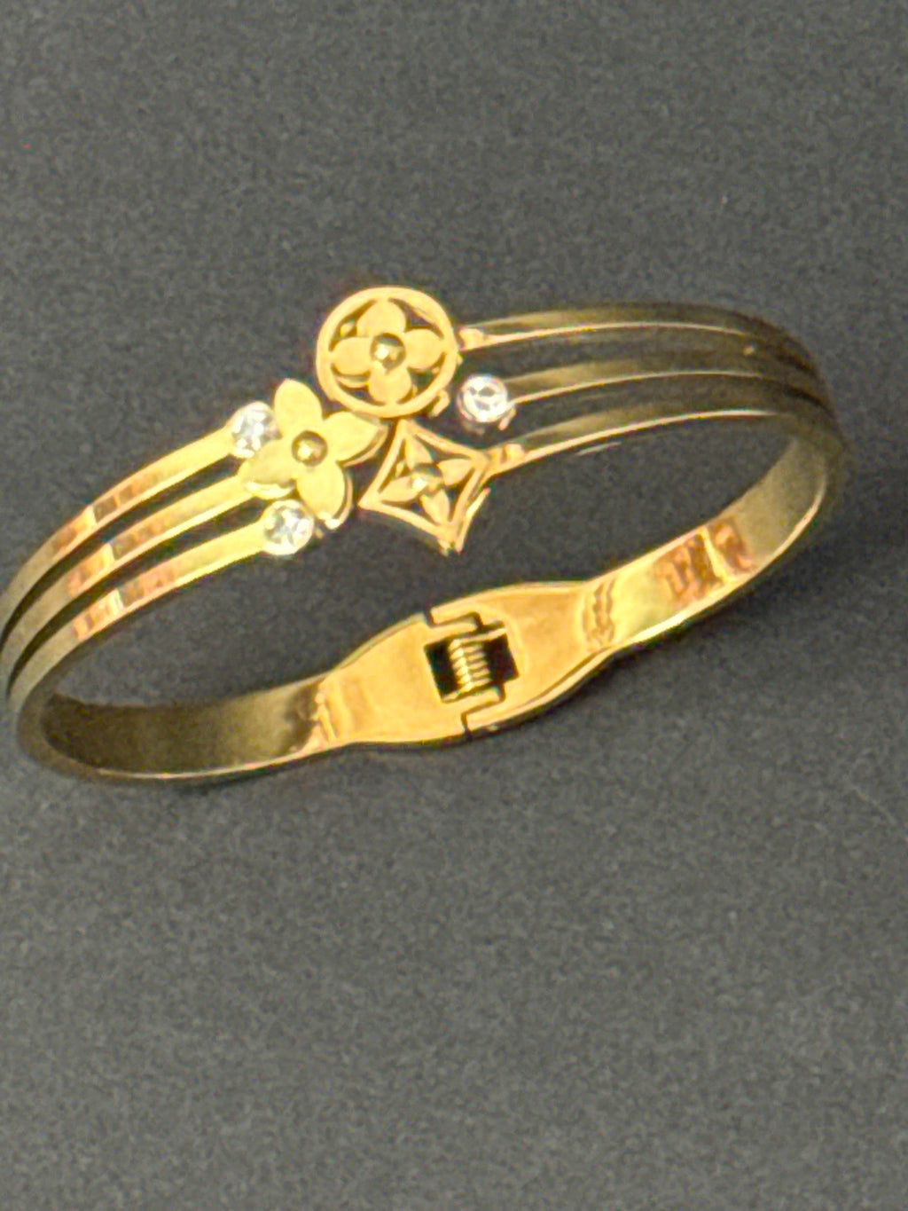 Golden Charm Luxe Bangle