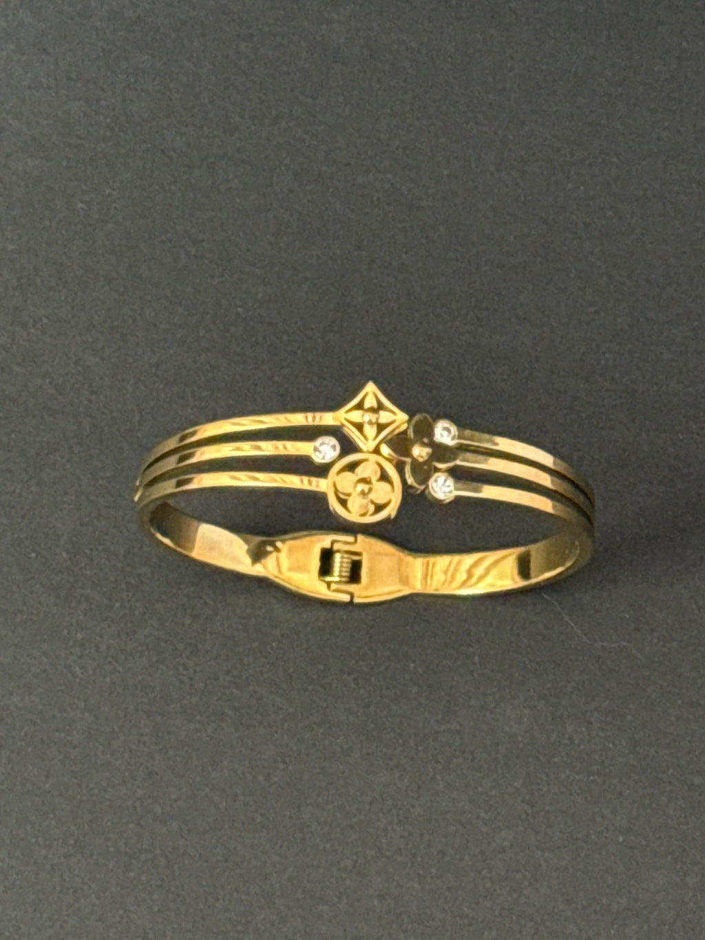 Golden Charm Luxe Bangle