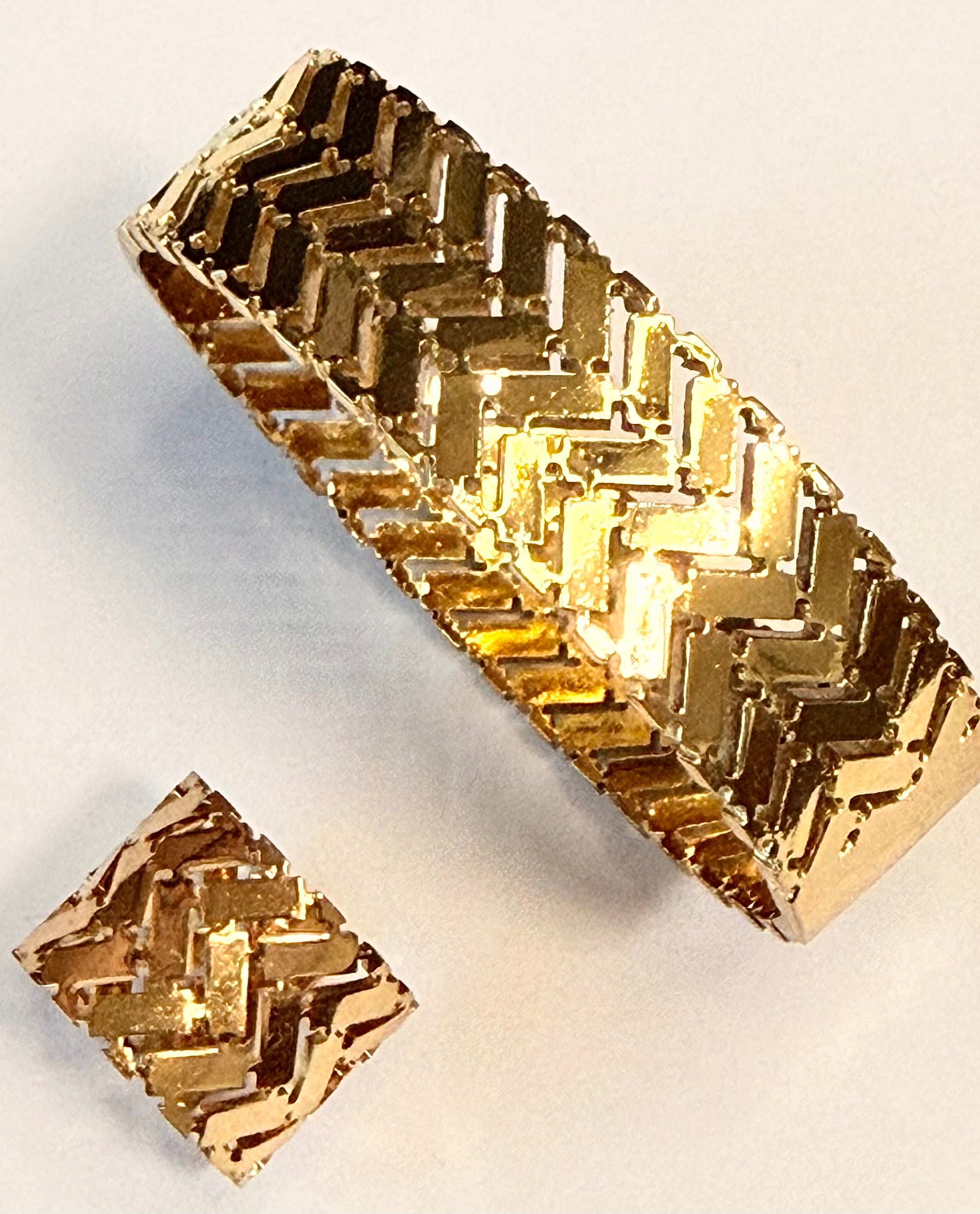 Golden Geo Luxe Set (Bracelet + Ring)