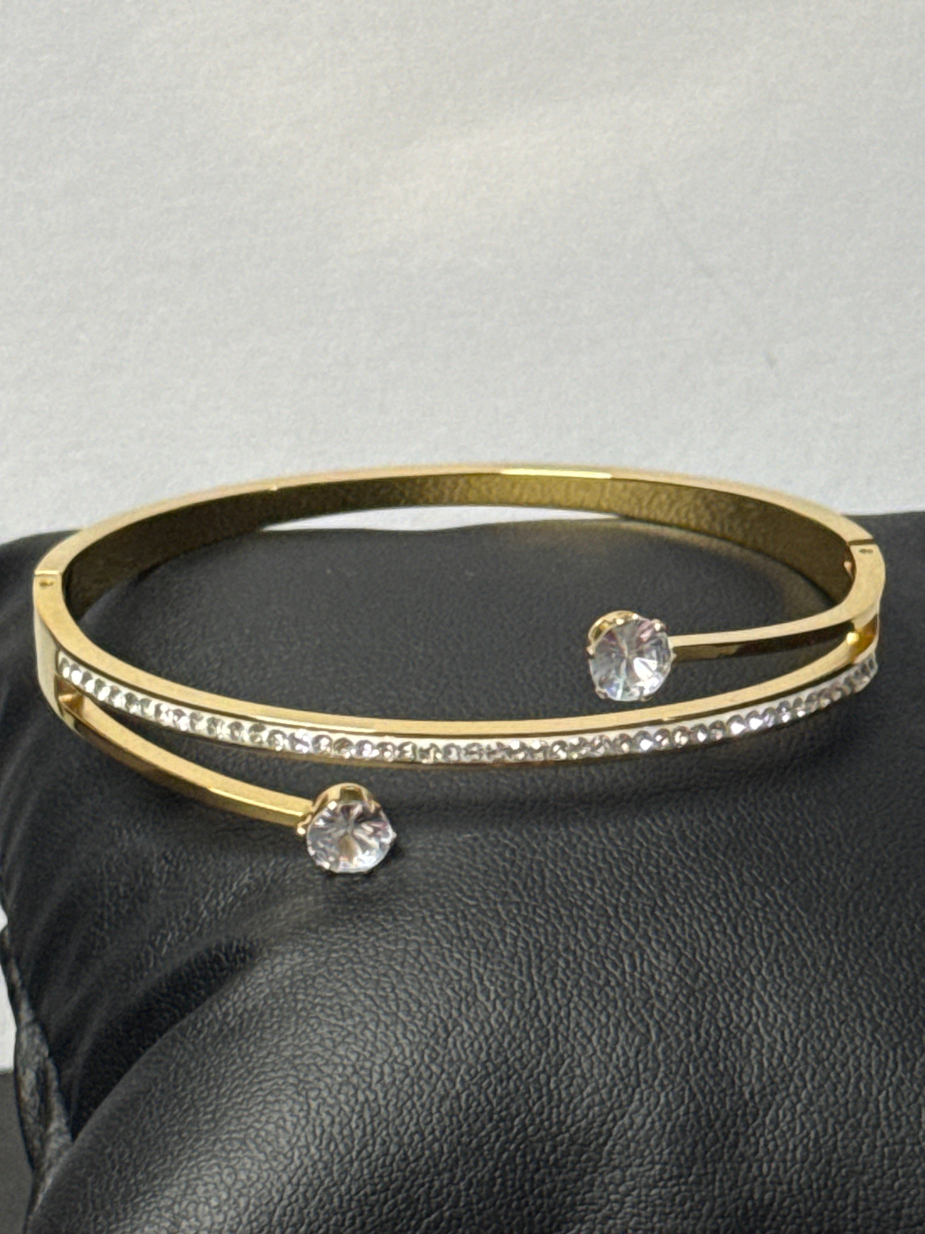 DUAL CRYSTAL OPEN BANGLE