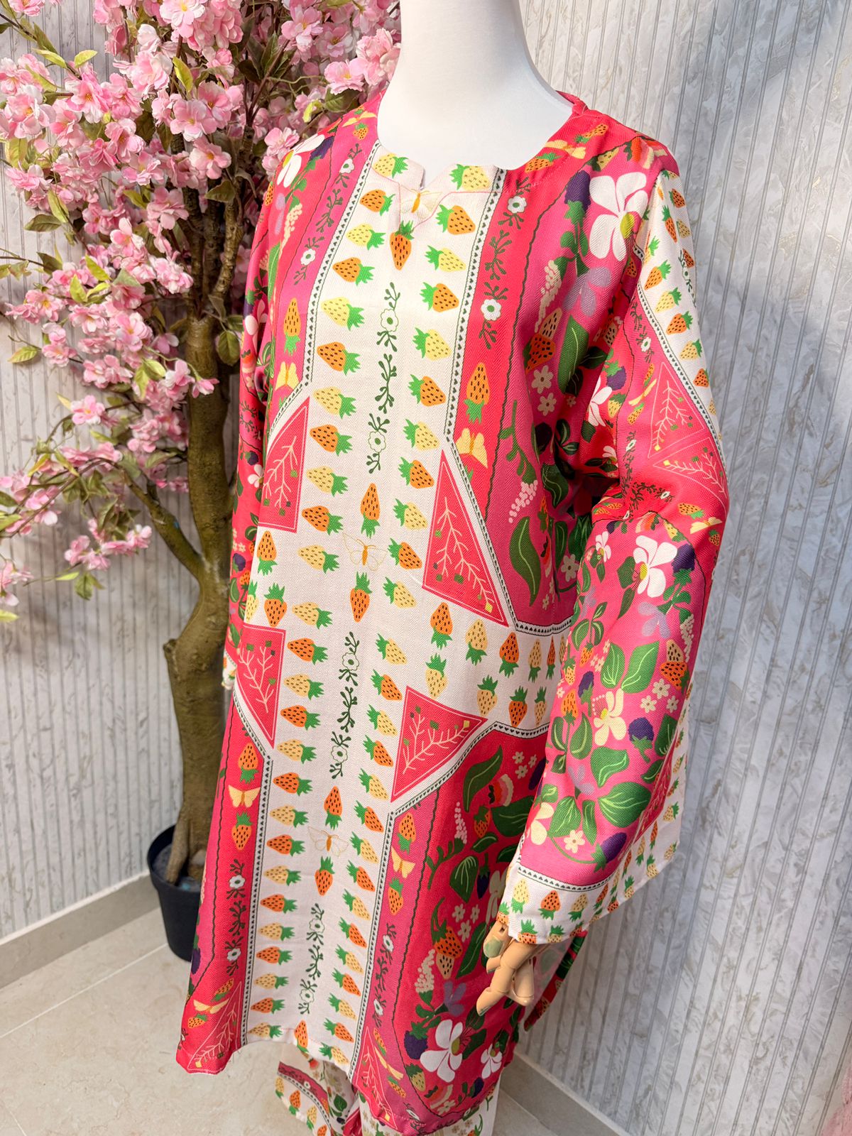 Fusion Premium Co-Ords Set – Crystal Khaddar