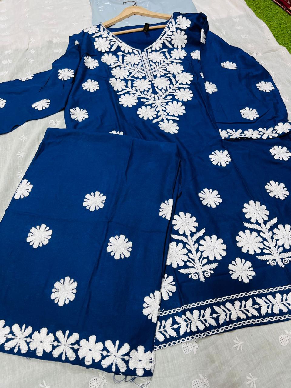 Azure Noor – Linen Chikankari 3-Piece Suit